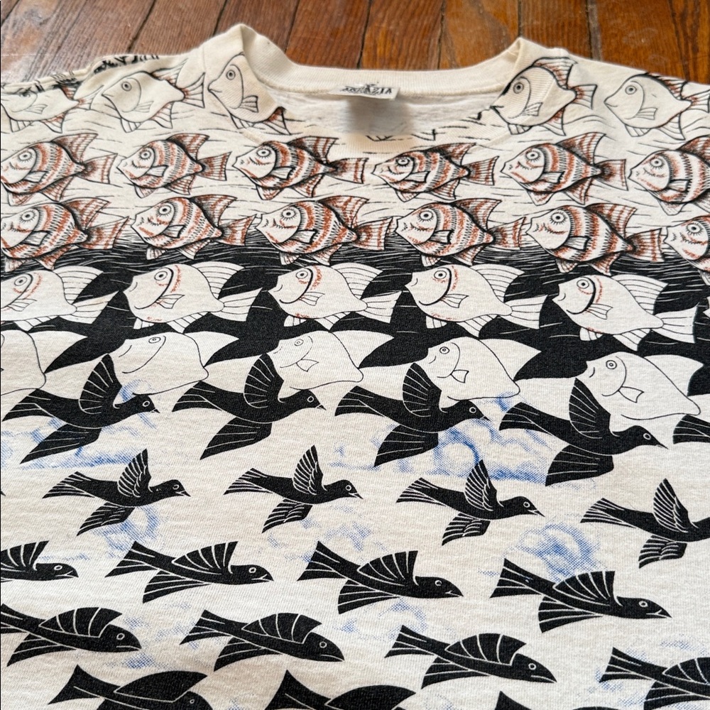 Early 1990’s M.C. Escher AOP Vintage Single Stitch T-Shirt Andazia - Picture 8 of 16